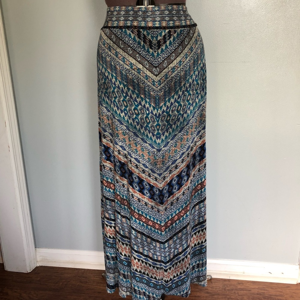 HANNAH • TRIBAL PRINT MAXI SKIRT